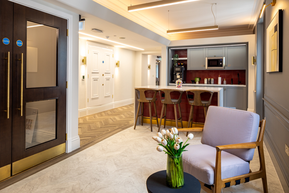 landmark_piccadilly-64