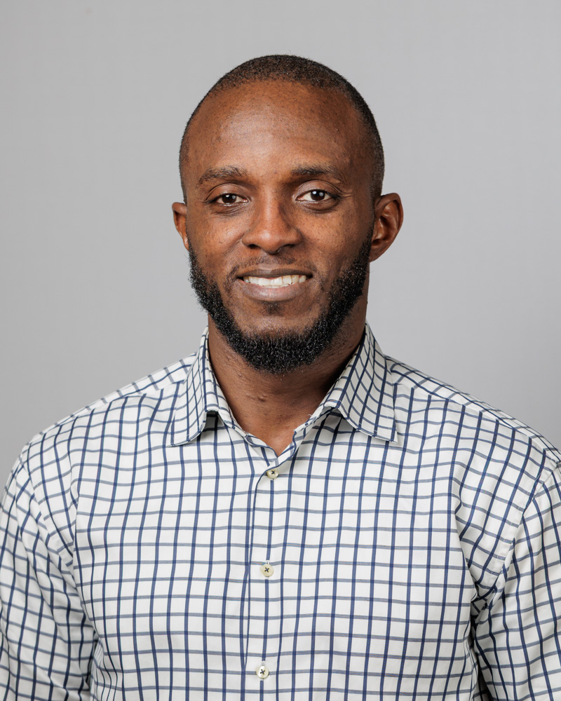 youlendportraitsmarch25-252