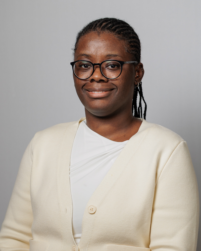 youlendportraitsmarch25-284