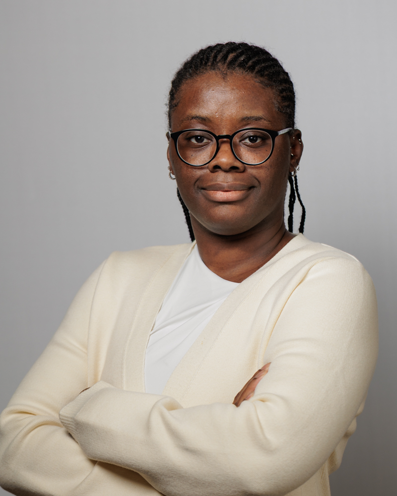 youlendportraitsmarch25-286