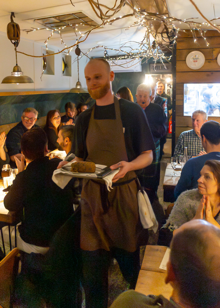 bargeeast_burnsnight-1008