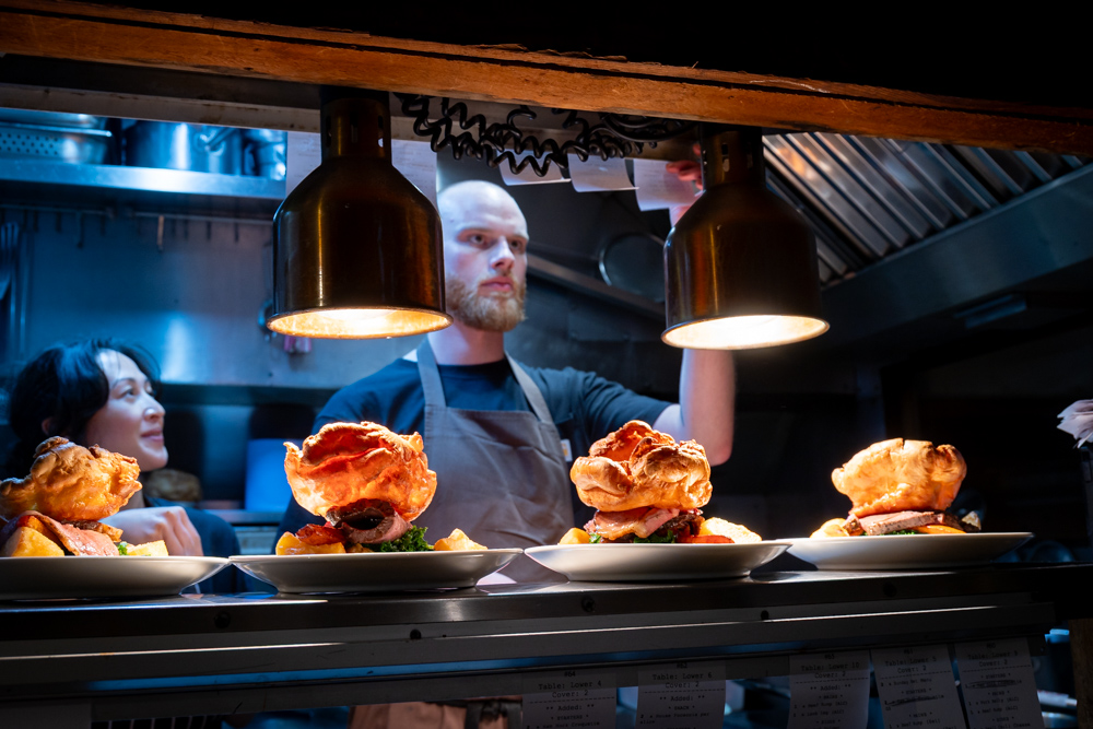 bargeeast_burnsnight-117