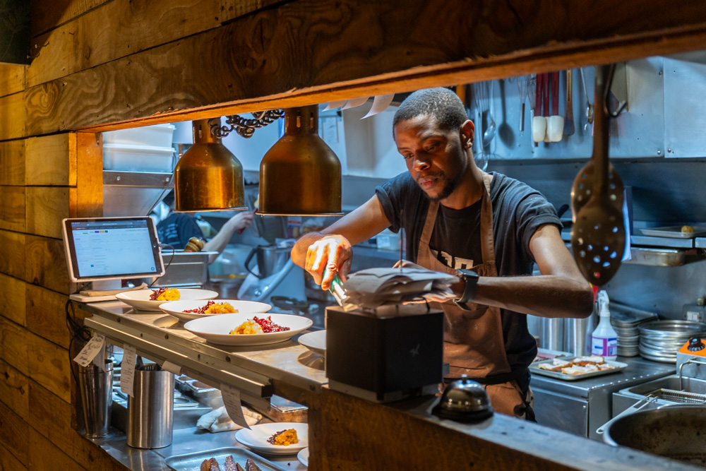 bargeeast_burnsnight-531