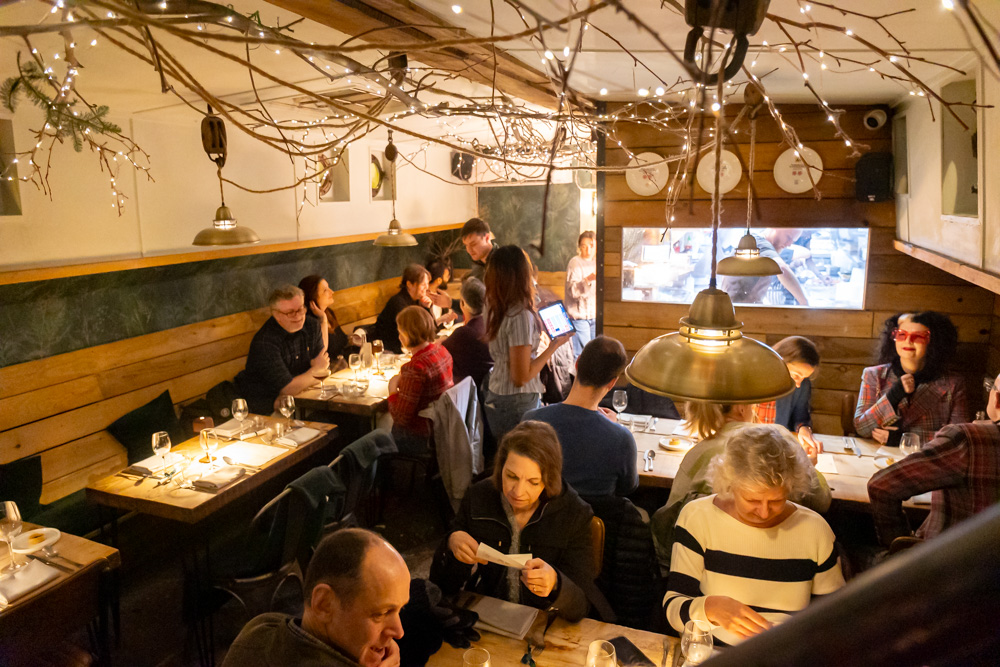 bargeeast_burnsnight-810