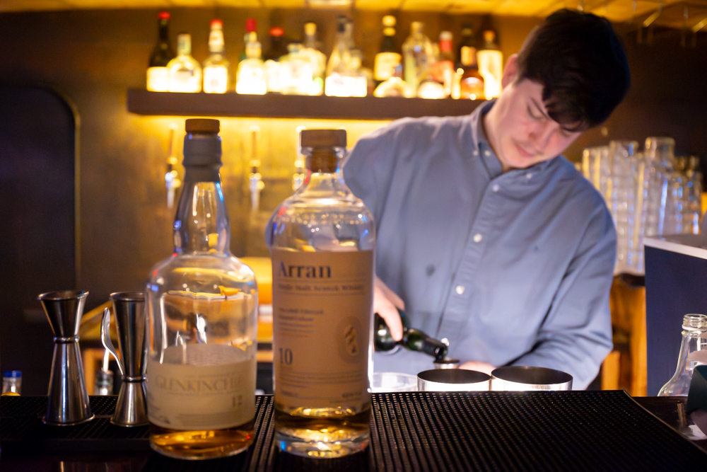 bargeeast_burnsnight-860