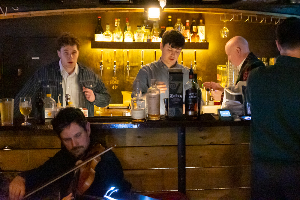 bargeeast_burnsnight-993